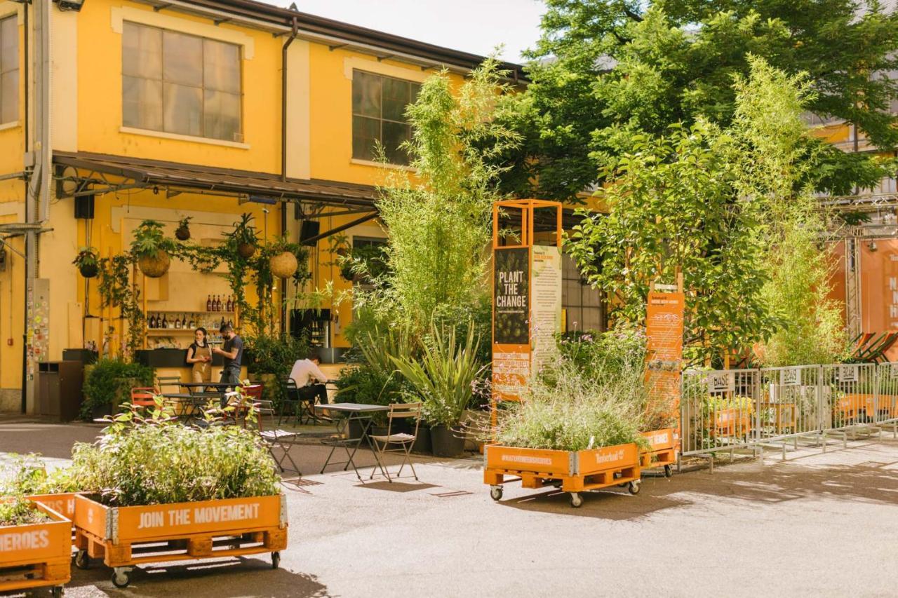 Casabase Hostel Милано Екстериор снимка